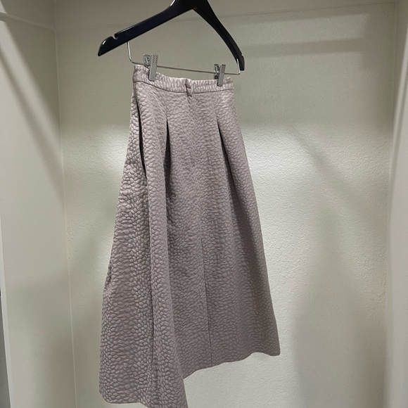Pleated midi dusty pink skirt - Picture 11 of 15
